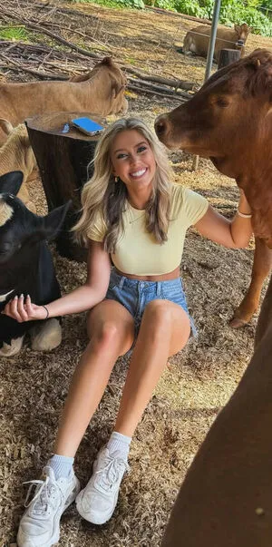 Sydney Segars OnlyFans Leaked Free Thumbnail Picture - #KRgVCKc0dg