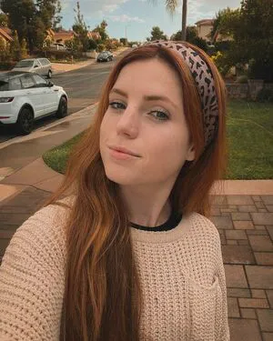 Sydney Sierota OnlyFans Leaked Free Thumbnail Picture - #FhVTT5mBDK