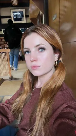 Sydney Sierota OnlyFans Leaked Free Thumbnail Picture - #RXZ20XEKu5