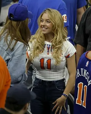 Sydney Sweeney OnlyFans Leaked Free Thumbnail Picture - #01xSebxlJz