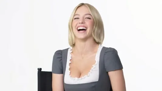Sydney Sweeney OnlyFans Leaked Free Thumbnail Picture - #06NQ08ufPf