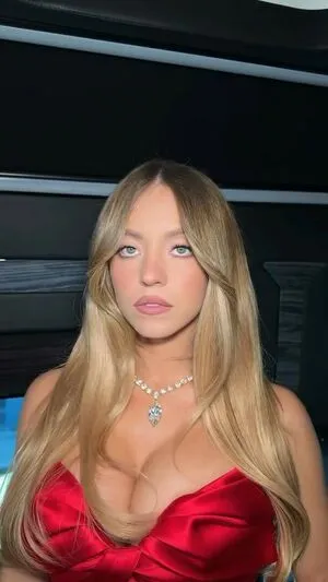 Sydney Sweeney OnlyFans Leaked Free Thumbnail Picture - #0XJ4dOyzIp