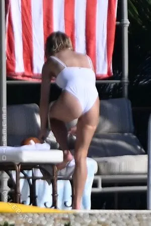 Sydney Sweeney OnlyFans Leaked Free Thumbnail Picture - #3IlqgbkLs9