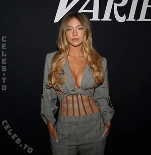 Sydney Sweeney OnlyFans Leaked Free Thumbnail Picture - #4EyOJ6Uazv