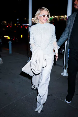 Sydney Sweeney OnlyFans Leaked Free Thumbnail Picture - #58FwgyahZZ