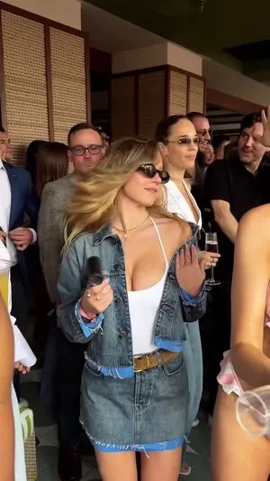 Sydney Sweeney OnlyFans Leaked Free Thumbnail Picture - #5DeD3psfC6