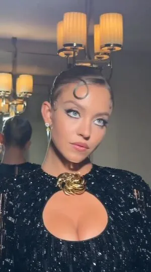 Sydney Sweeney OnlyFans Leaked Free Thumbnail Picture - #6FRKnEy9aN
