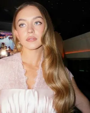 Sydney Sweeney OnlyFans Leaked Free Thumbnail Picture - #7EIRhxyUBT