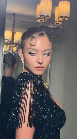 Sydney Sweeney OnlyFans Leaked Free Thumbnail Picture - #7YiJprLTlC