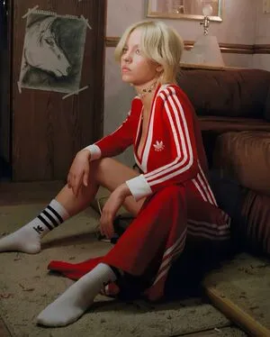 Sydney Sweeney OnlyFans Leaked Free Thumbnail Picture - #8MxymhmiUy