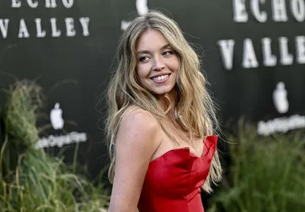 Sydney Sweeney OnlyFans Leaked Free Thumbnail Picture - #9vHFm0Af6L