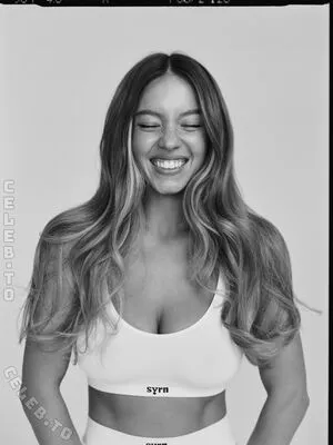 Sydney Sweeney OnlyFans Leaked Free Thumbnail Picture - #BLFLLhNTiw