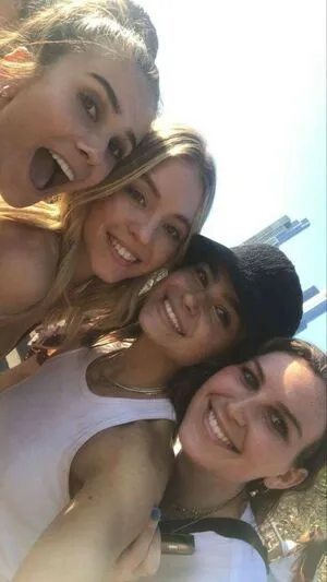 Sydney Sweeney OnlyFans Leaked Free Thumbnail Picture - #BhGigyl3zF