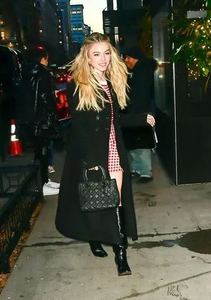 Sydney Sweeney OnlyFans Leaked Free Thumbnail Picture - #D5nlsepdxS