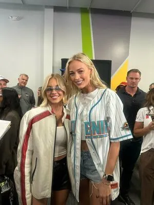 Sydney Sweeney OnlyFans Leaked Free Thumbnail Picture - #FL0zl4XiID