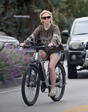 Sydney Sweeney OnlyFans Leaked Free Thumbnail Picture - #FejthUJcOb