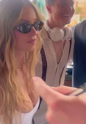 Sydney Sweeney OnlyFans Leaked Free Thumbnail Picture - #G9pZS9F7fR