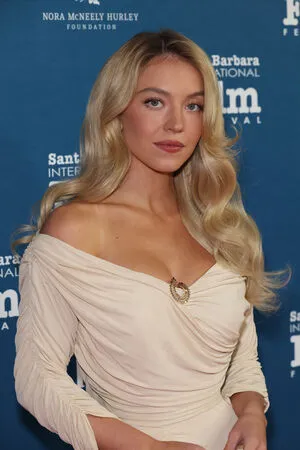 Sydney Sweeney OnlyFans Leaked Free Thumbnail Picture - #GC6h7AOit3