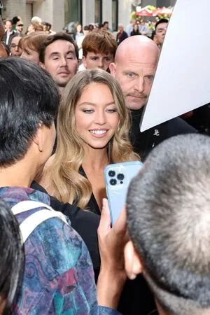 Sydney Sweeney OnlyFans Leaked Free Thumbnail Picture - #GOnDeMLSo8