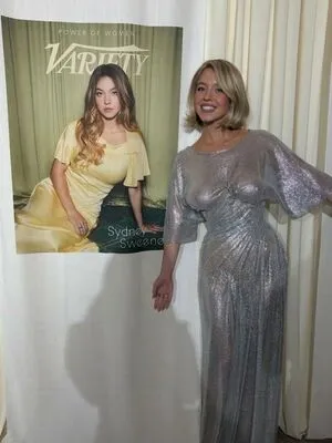 Sydney Sweeney OnlyFans Leaked Free Thumbnail Picture - #Gxmjd9JuGC