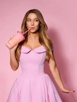Sydney Sweeney OnlyFans Leaked Free Thumbnail Picture - #HOgMznoDFx
