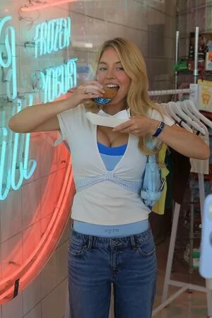 Sydney Sweeney OnlyFans Leaked Free Thumbnail Picture - #It4kRfot9e