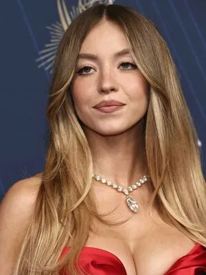 Sydney Sweeney OnlyFans Leaked Free Thumbnail Picture - #JDrAbF2YdH