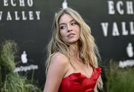 Sydney Sweeney OnlyFans Leaked Free Thumbnail Picture - #Kk2gU000SP