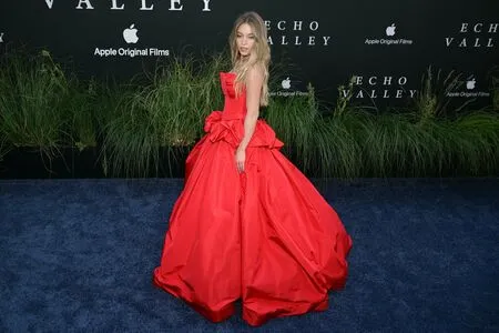 Sydney Sweeney OnlyFans Leaked Free Thumbnail Picture - #Ll8129BIVV