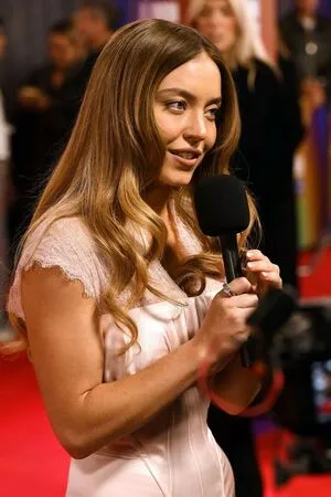 Sydney Sweeney OnlyFans Leaked Free Thumbnail Picture - #P6VvlMDdKx