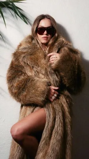 Sydney Sweeney OnlyFans Leaked Free Thumbnail Picture - #Qnudde17Hl