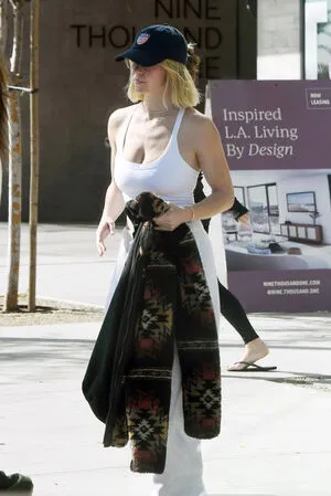 Sydney Sweeney OnlyFans Leaked Free Thumbnail Picture - #RCwmAyBJ4k