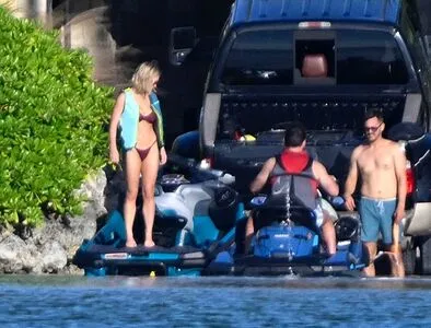 Sydney Sweeney OnlyFans Leaked Free Thumbnail Picture - #T2g3eE6cDE