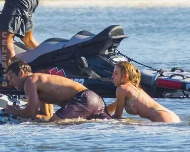 Sydney Sweeney OnlyFans Leaked Free Thumbnail Picture - #T7h7VEsG6N