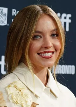 Sydney Sweeney OnlyFans Leaked Free Thumbnail Picture - #TLiPTNkHRz