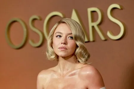 Sydney Sweeney OnlyFans Leaked Free Thumbnail Picture - #TeMrLhxHG7