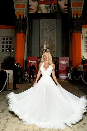 Sydney Sweeney OnlyFans Leaked Free Thumbnail Picture - #XSntXgD638