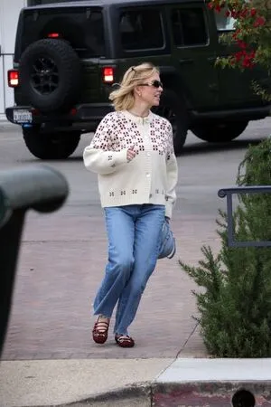 Sydney Sweeney OnlyFans Leaked Free Thumbnail Picture - #Yayo7ke07L