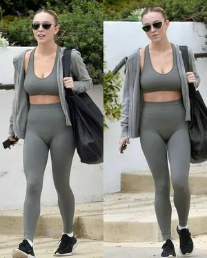 Sydney Sweeney OnlyFans Leaked Free Thumbnail Picture - #a5F7z8BXD0