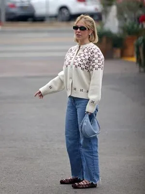 Sydney Sweeney OnlyFans Leaked Free Thumbnail Picture - #bJQtNdBC6p