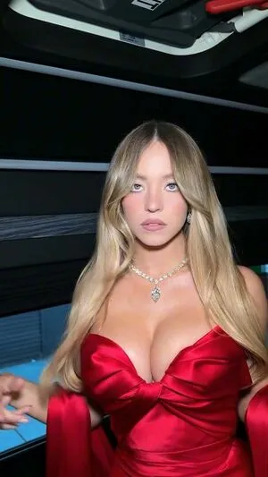Sydney Sweeney OnlyFans Leaked Free Thumbnail Picture - #c17CSCdKYT