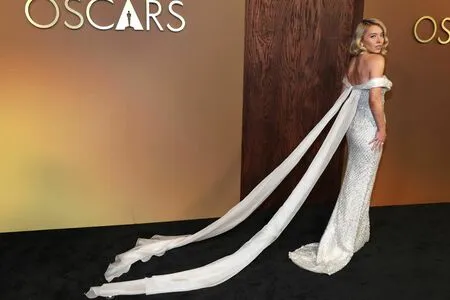 Sydney Sweeney OnlyFans Leaked Free Thumbnail Picture - #eAxOJCJkw4