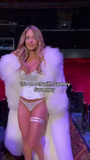 Sydney Sweeney OnlyFans Leaked Free Thumbnail Picture - #fGq3iXSzWb