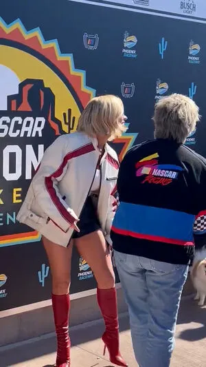 Sydney Sweeney OnlyFans Leaked Free Thumbnail Picture - #gBBNui4WR1