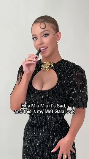 Sydney Sweeney OnlyFans Leaked Free Thumbnail Picture - #gRgqn4Y3OF