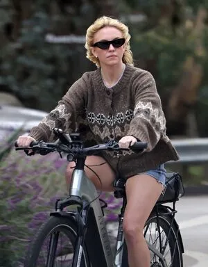 Sydney Sweeney OnlyFans Leaked Free Thumbnail Picture - #gW1JwNS5i8