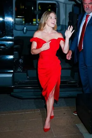 Sydney Sweeney OnlyFans Leaked Free Thumbnail Picture - #grbBOFc7bP
