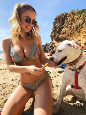 Sydney Sweeney OnlyFans Leaked Free Thumbnail Picture - #hefxawzalm