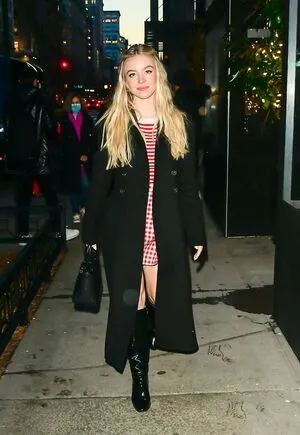 Sydney Sweeney OnlyFans Leaked Free Thumbnail Picture - #i2kGRBOJi9