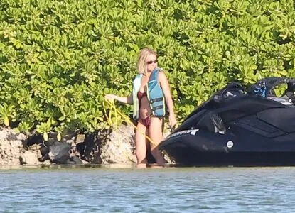 Sydney Sweeney OnlyFans Leaked Free Thumbnail Picture - #j8aZJKg0u9